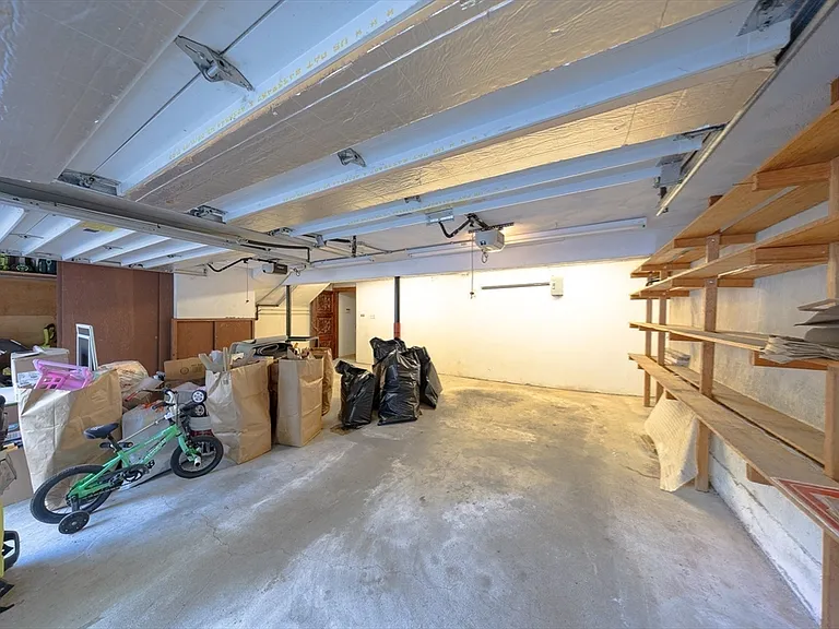 6 Peach Tree Ln #6 — Photo 25