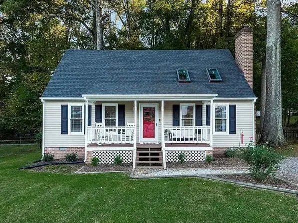 8519 Foxberry Dr, North Chesterfield, VA 23235