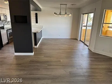 6233 Ilanos Ln #D — Photo 2