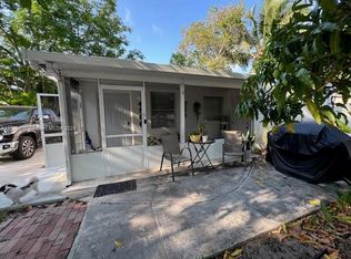 4500 SW 38th St, West Park, FL 33023