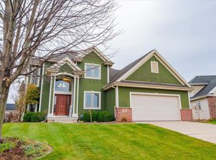 336 Oakmont St, Oregon, WI 53575