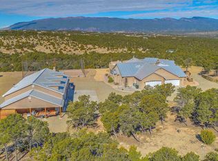 76 Via Sedillo Rd, Tijeras, NM 87059
