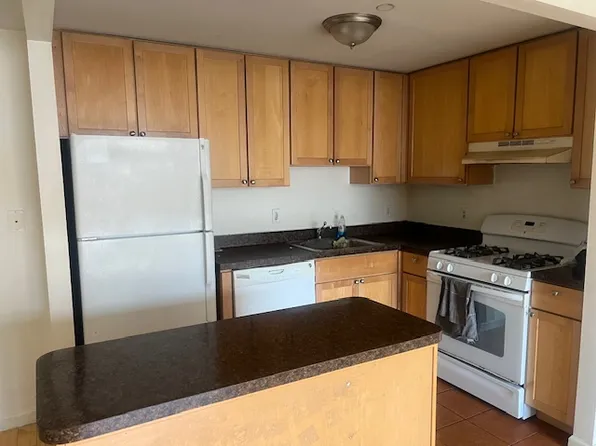 837 Washington Avenue 4B image 3 of 10
