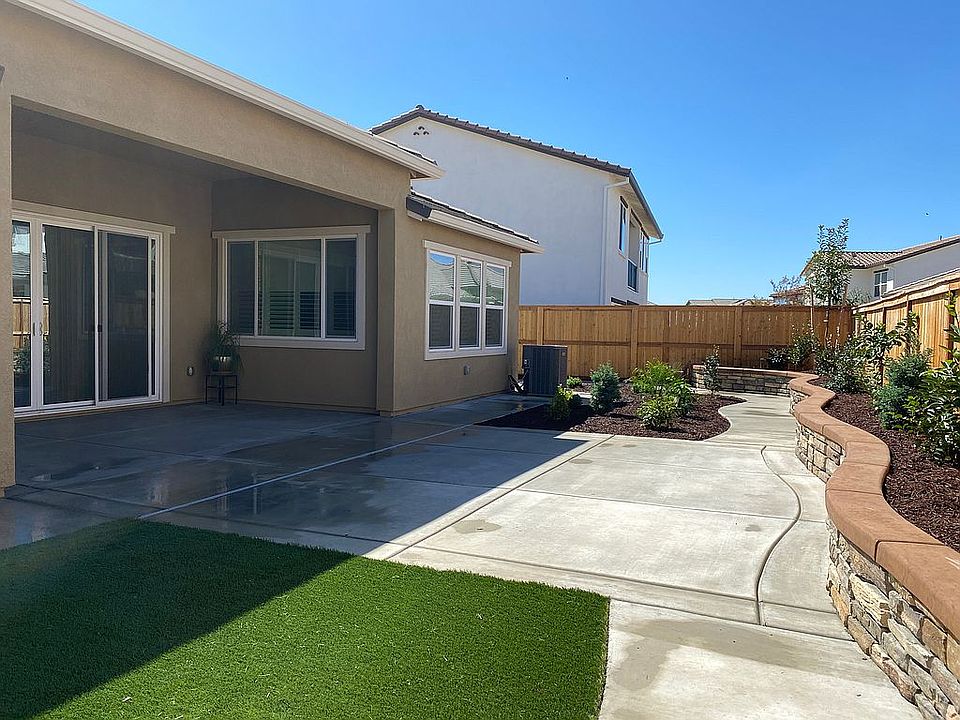 1st image of 3549 Cormorant Dr