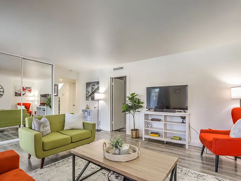 6581 Shelter Ln — Photo 9