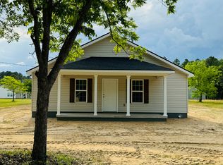 85 Church St, Collins, GA 30421