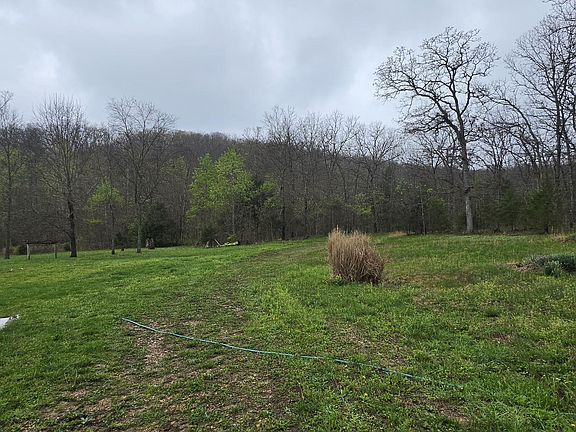 2nd image of 7766 Boulder Rd
