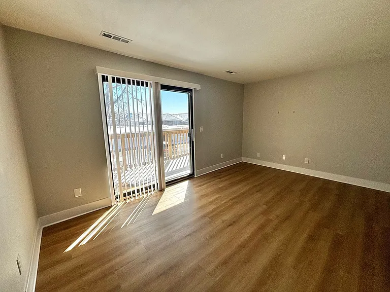 CherryVale Apartments — Photo 7