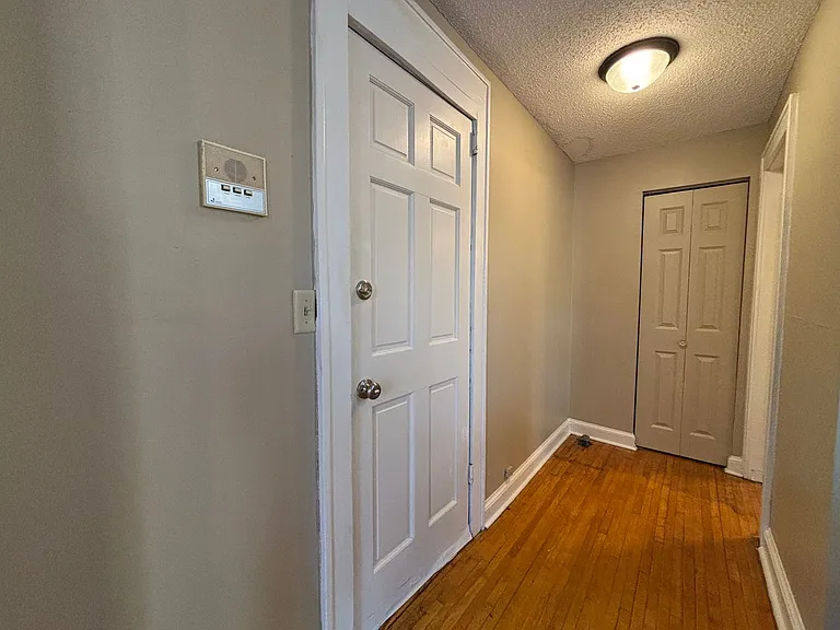 535 Asbury — Photo 21