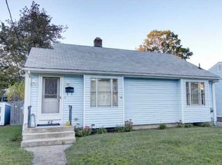 42 Weldon St, Pawtucket, RI 02861