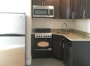 381 Summit Ave APT 4, Jersey City, NJ 07306