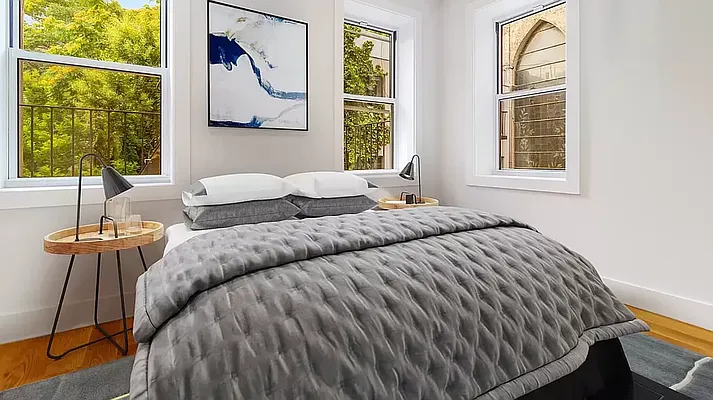 Rented by REAL New York | media 4