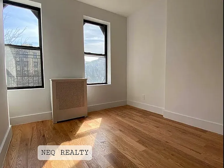 384 Audubon Ave #3 — Photo 4