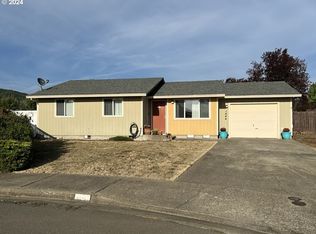 1444 S Grove Lane Ct, Sutherlin, OR 97479