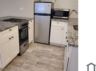 5852 W Irving Park Rd #6, Chicago, IL 60634