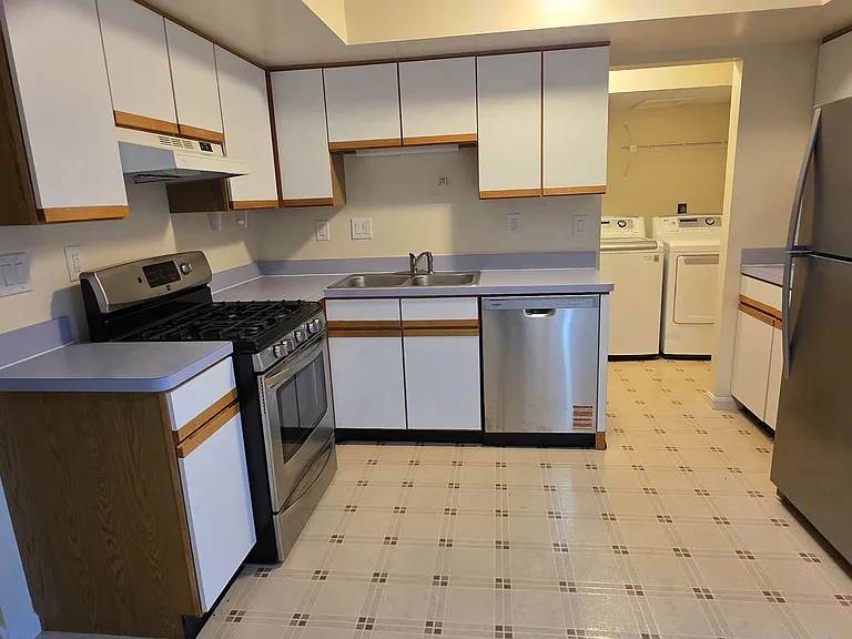3145 Lost Nation Rd #A — Photo 6