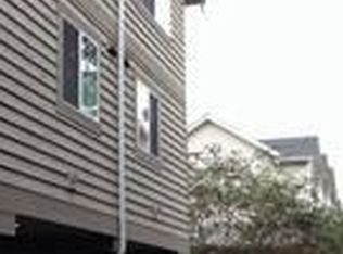 8509 C Midvale Ave N, Seattle, WA 98103