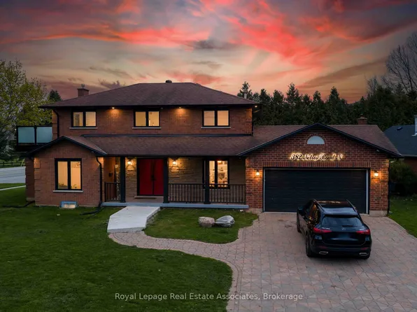 382 Nelles Rd N, Grimsby, ON L3M 2Z9