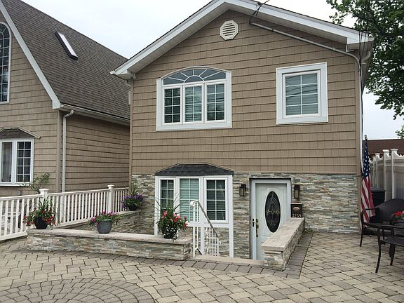 2nd image of 3259 Glennon Pl