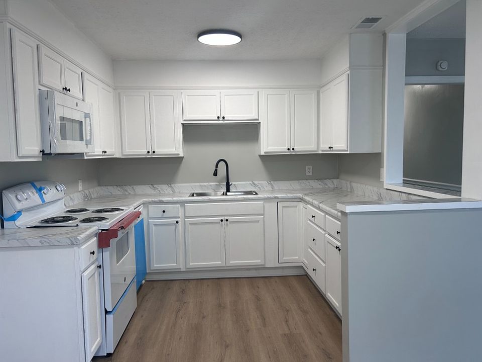 1st image of 1517 Highpoint Ave