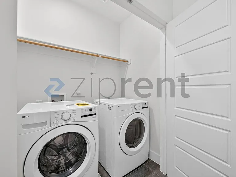 1733 W Cantey St — Photo 25
