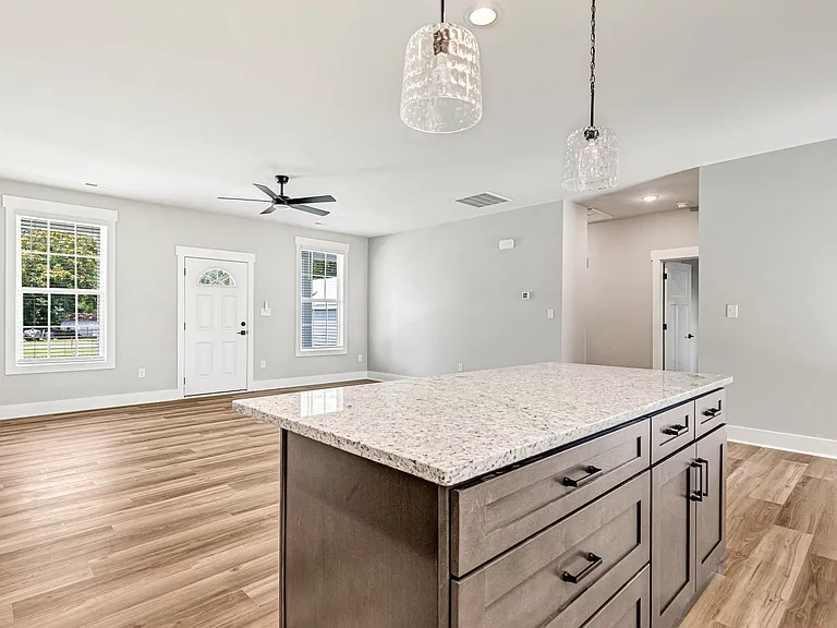 8269 Wonderland Ln — Photo 17