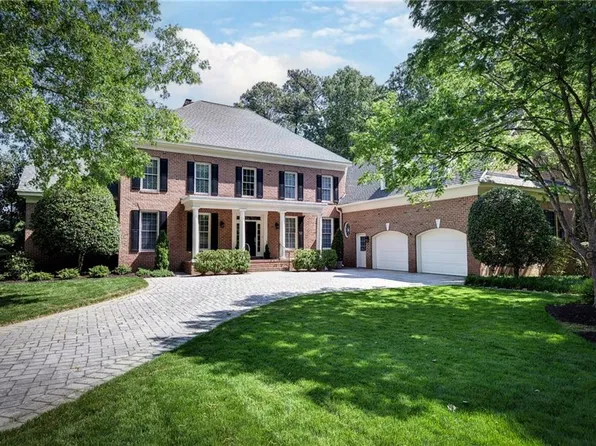 1657 Founders Hl N, Williamsburg, VA 23185