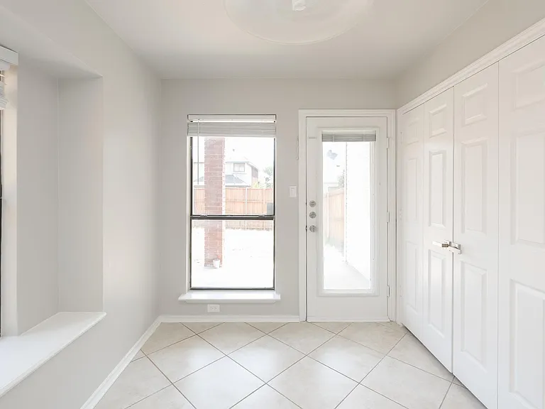 532 Lake Forest Dr — Photo 18