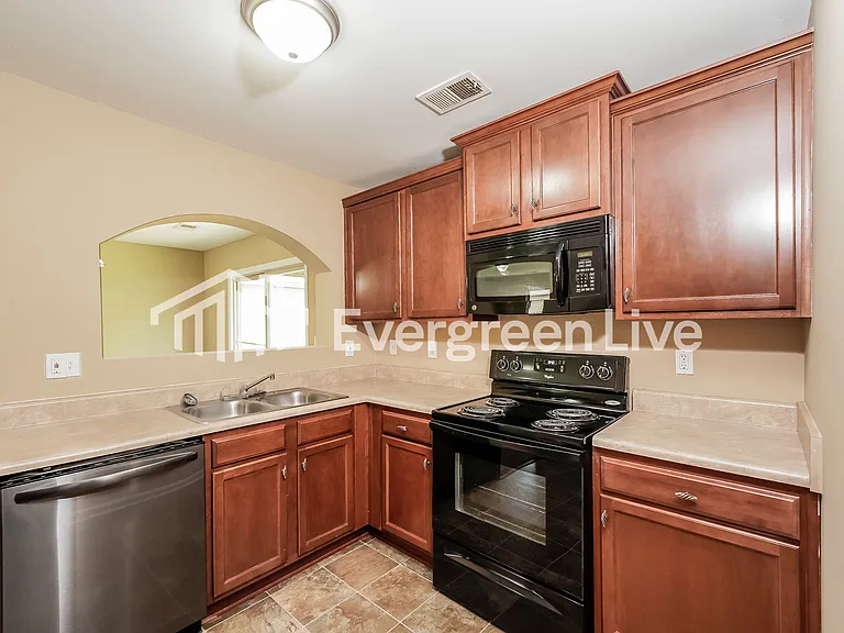 352 Union Station Way — Photo 6