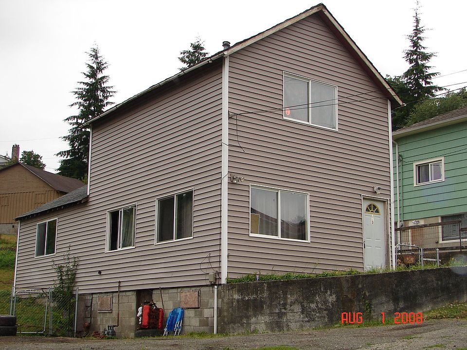 2nd image of 725 1st Ave