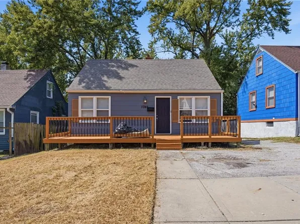 5746 College Ave, Kansas City, MO 64130