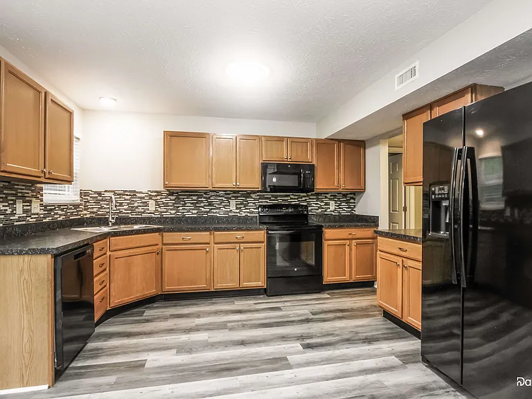 3130 Hope Springs Ct — Photo 2