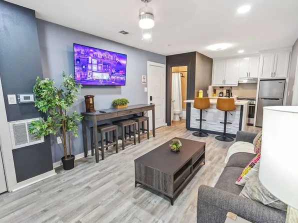 2620 Arbor St, Houston, TX