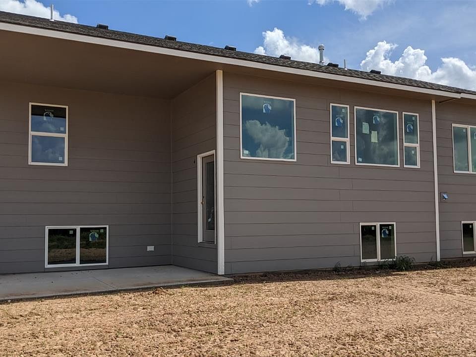 2nd image of 3486 N Hickam Ct
