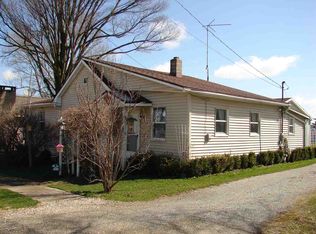 206 N Poplar St, Silver Lake, IN 46982