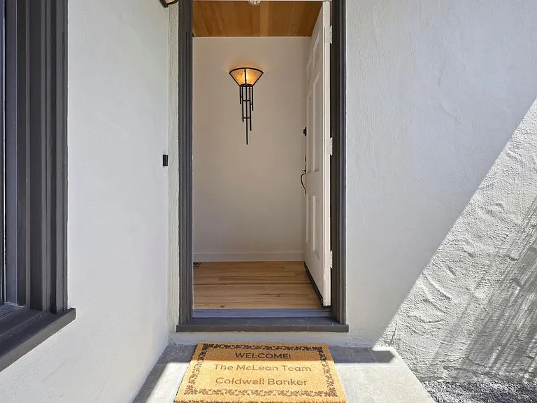 780 Acacia Ave — Photo 20