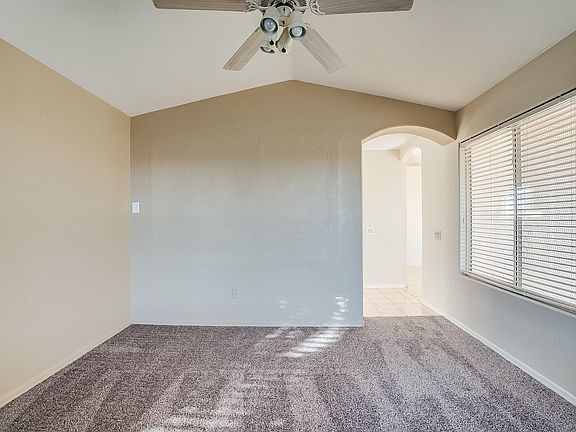 2nd image of 1438 N Wildflower Dr