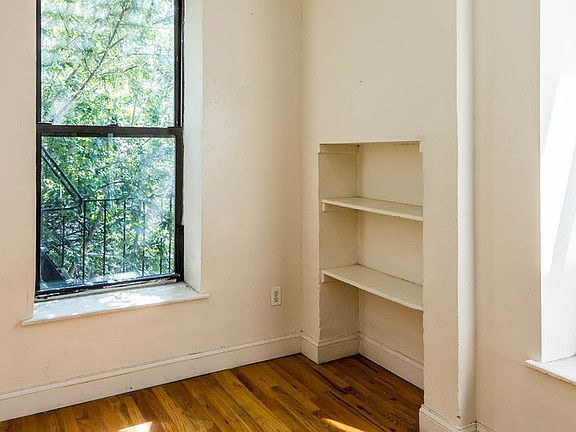3rd image of 346 Gates Ave APT 3C