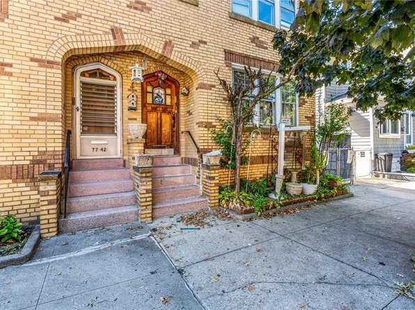 77-40 74th Street, Glendale, NY 11385