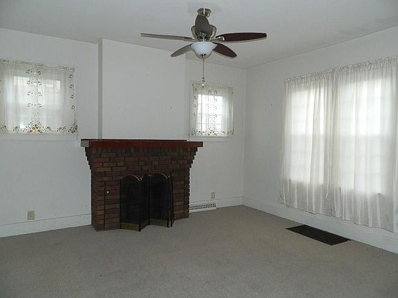 2nd image of 507 Wood St