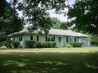 65 Whipple Rd, Tewksbury, MA 01876