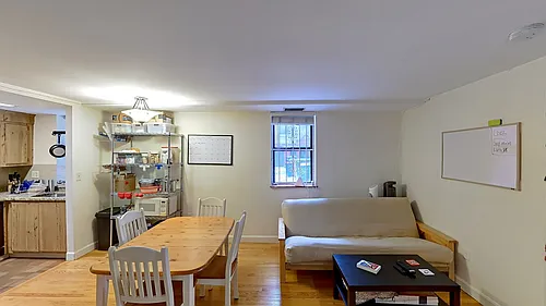 111 Gainsborough St Photo 1