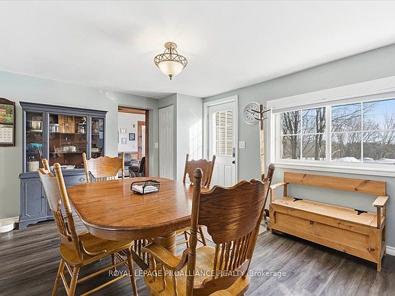 5th image of 1279 Moira Rd