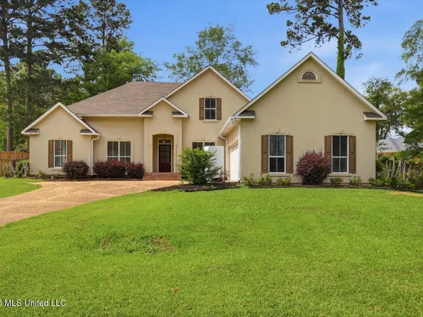 122 Highwoods Blvd, Madison, MS 39110