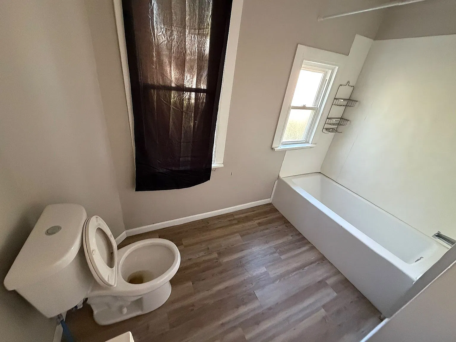 3 bed, 1337 sqft, $1,100 — Photo 4