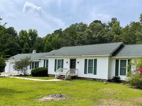 2306 Tickle Hill Rd, Camden, SC 29020