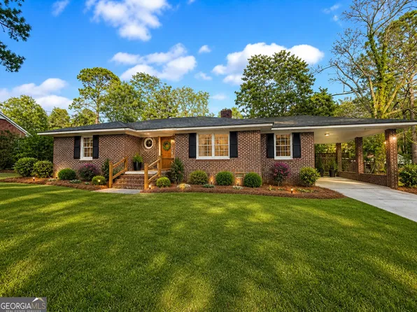 846 Harvey St, Millen, GA 30442