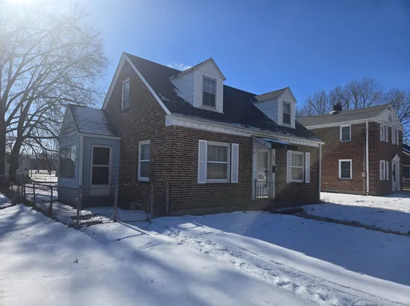 214 Cole Ave, Rockford, IL 61102