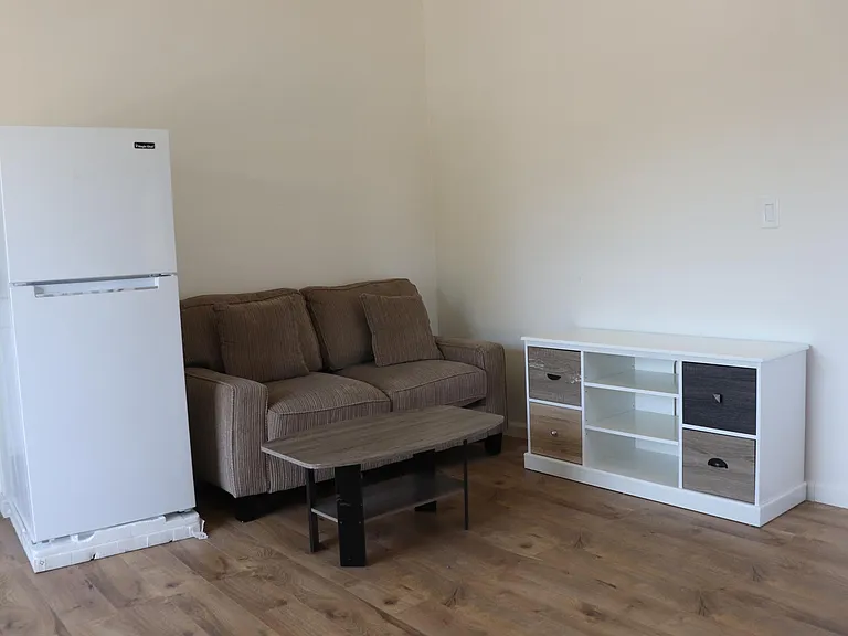 633 Adobe Cir #A — Photo 4