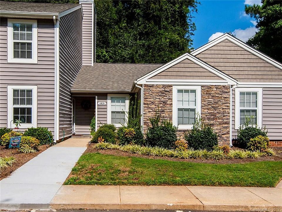 1st image of 1821 Fairlawn Ct #1821